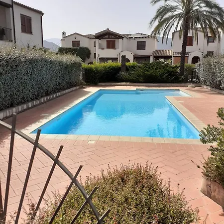 Le Tre Peonie Apartament Tortolì